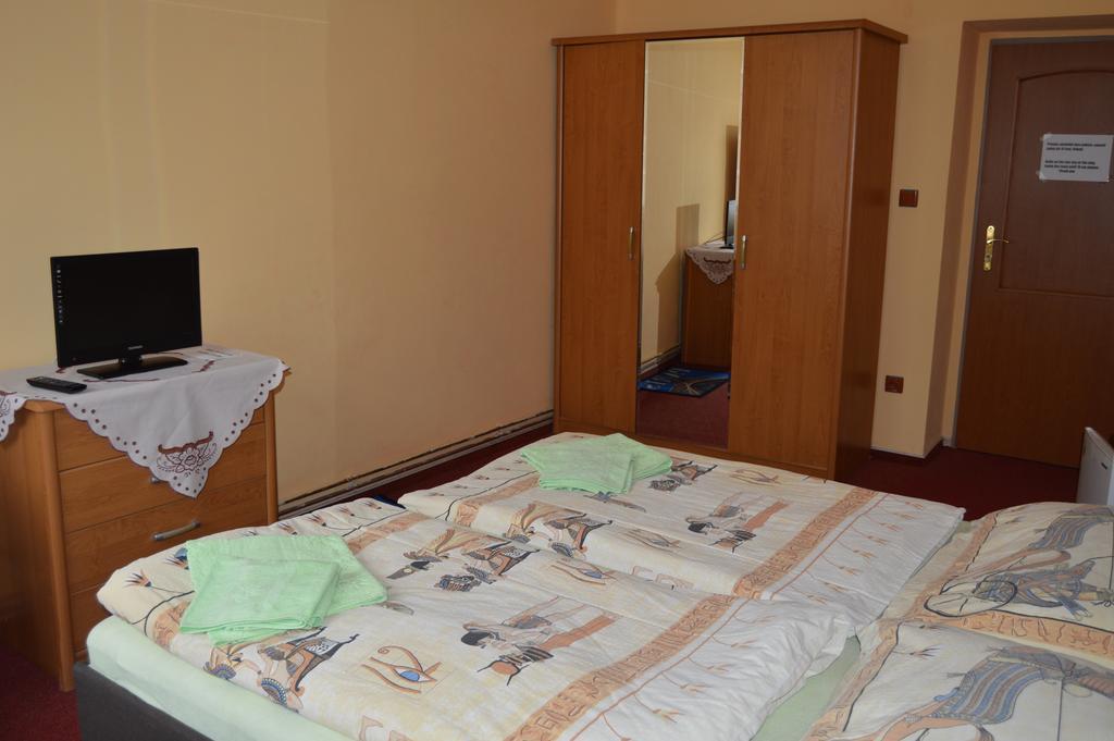 Hotel Paradise Ostrava Cameră foto