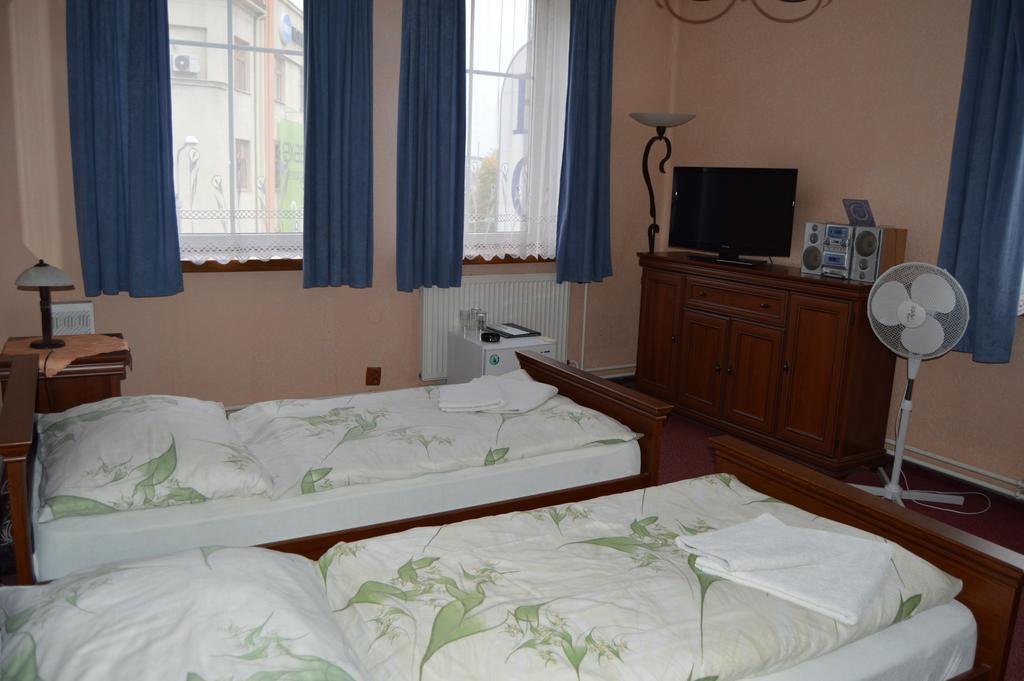 Hotel Paradise Ostrava Cameră foto