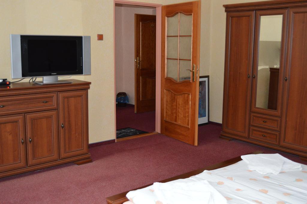 Hotel Paradise Ostrava Cameră foto