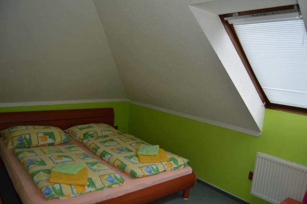 Hotel Paradise Ostrava Cameră foto